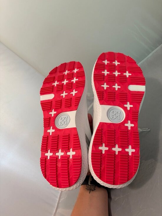 G/Fore MG4X2 Golf shoe men’s size 11 white red GMF000139 spikeless